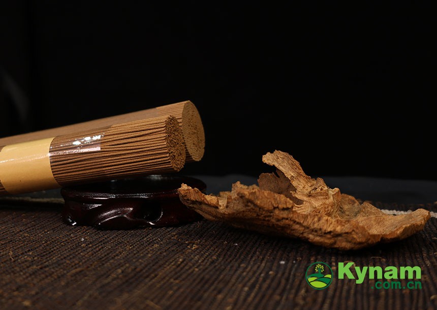 High Class Kynam Agarwood Joss Stick Sleeping Aid Relaxing Incense Sticks