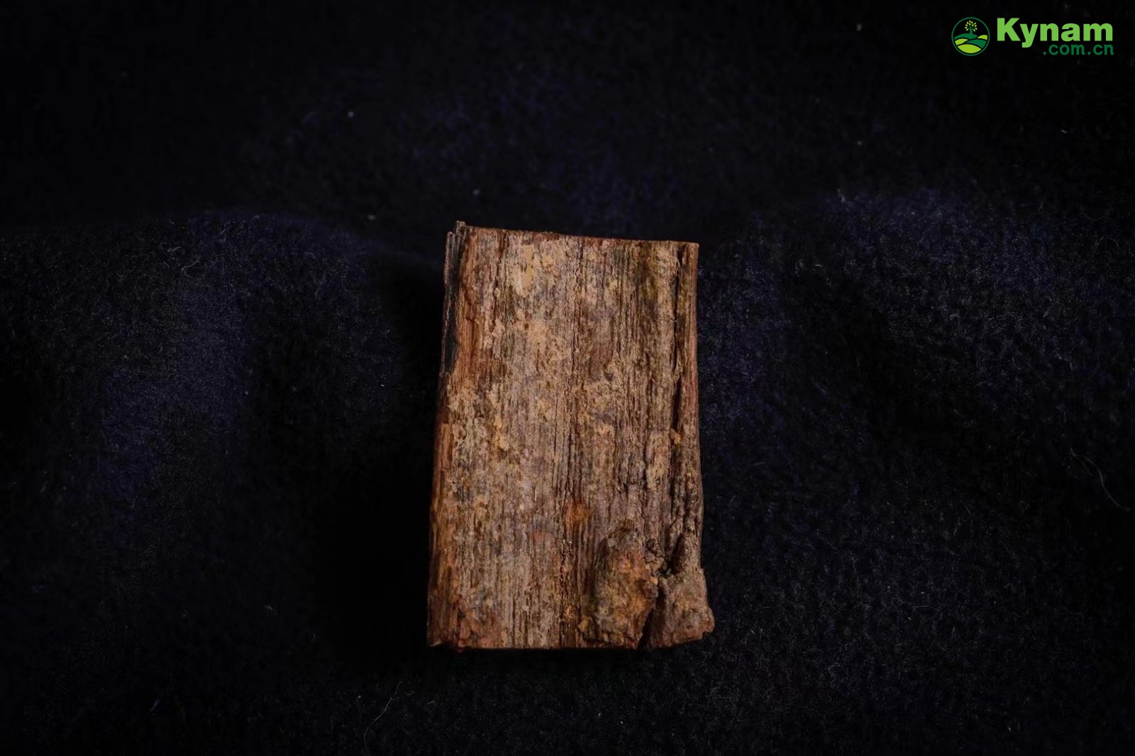 Ripe ingredients, 2.73 grams, sweet floral fragrance